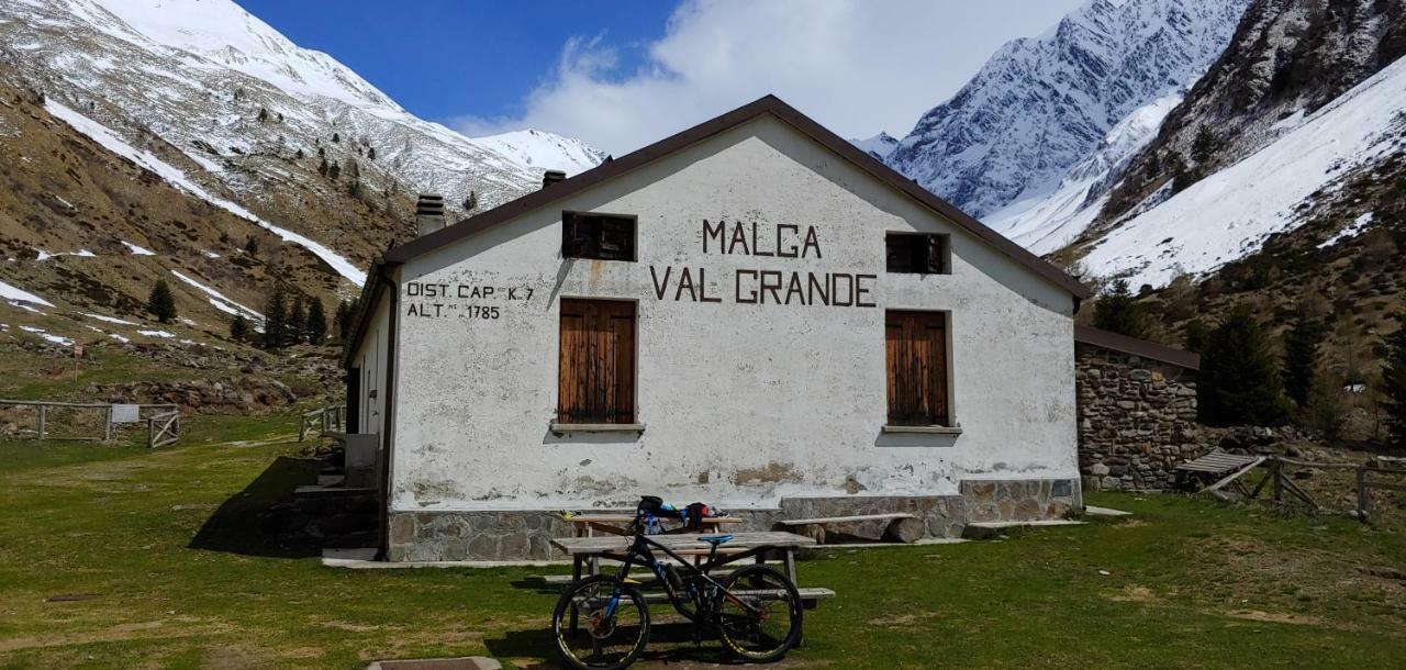Villa Elisa Vezza dʼOglio Eksteriør bilde